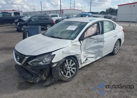 2017 Nissan Sentra S z USA, uszkodzony, nr VIN 3N1AB7AP8HY367185
